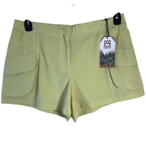 Avalanche Outdoor Supply Company Short Yellow Cargo SPF 30 in Size M‎ & L  NWT